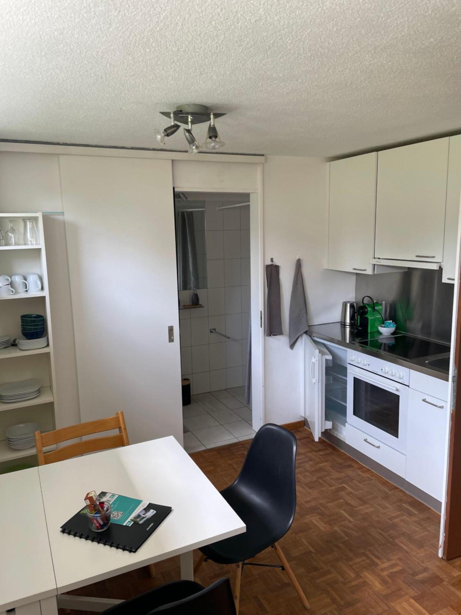 2.5 Zimmerwohnung, Pinut Trin Экстерьер фото